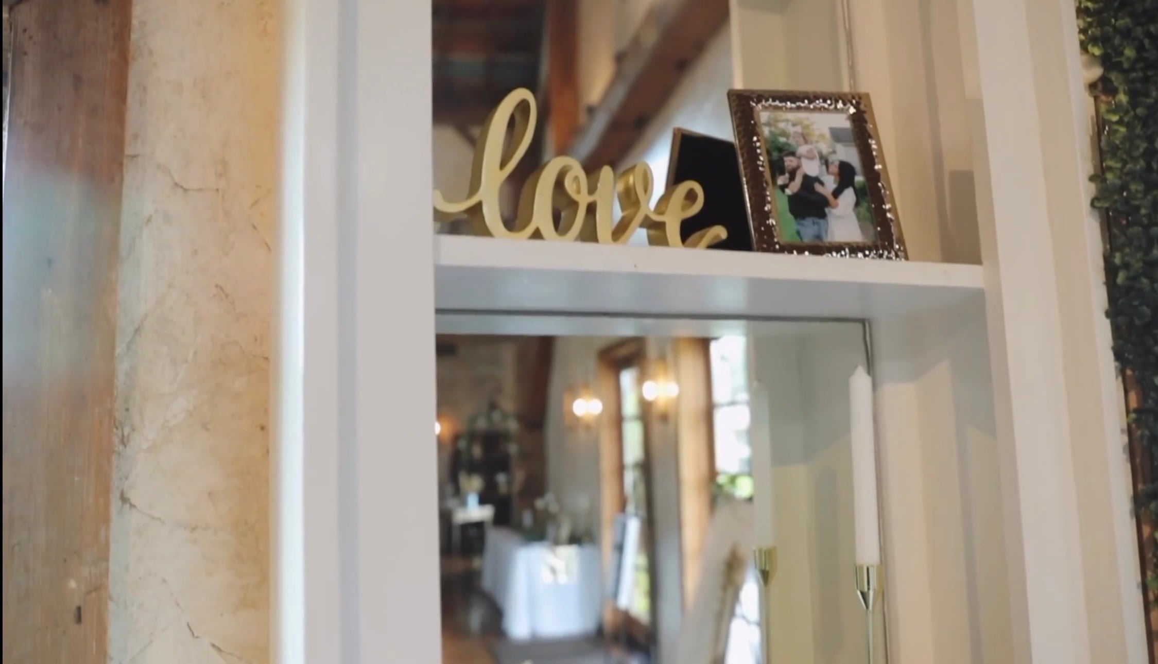 Venue Setup - Barn, Bouquet, Centerpieces from Modern Barn Wedding at The Barn at Bridlewood | Hattiesburg, MS